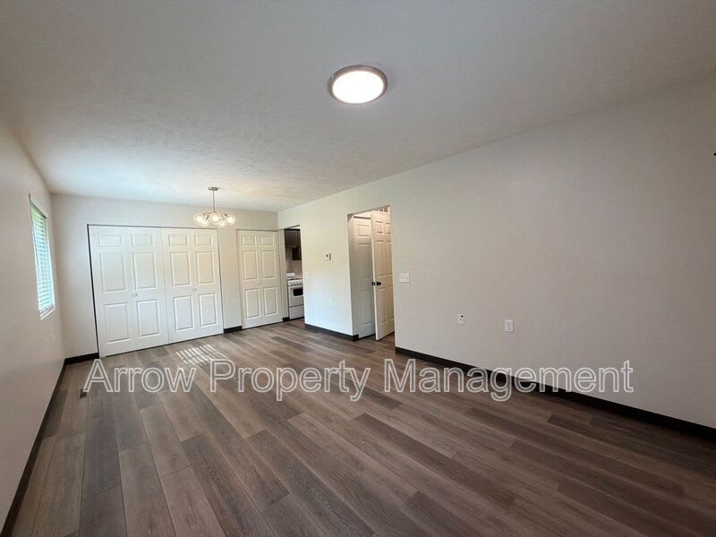 455 Lincoln Street 9 – photo 2