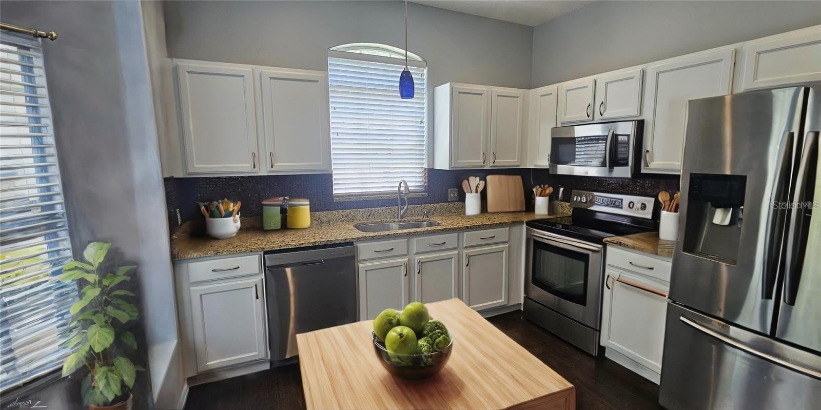 4337 DEERMONT Circle – photo 3