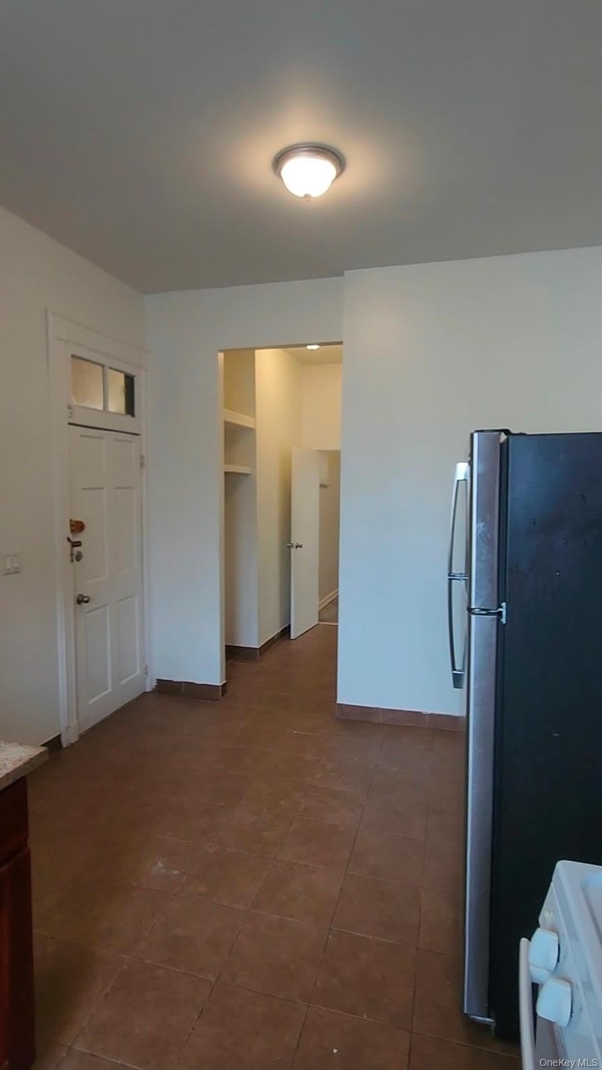 120 15 Jamaica Ave – photo 4