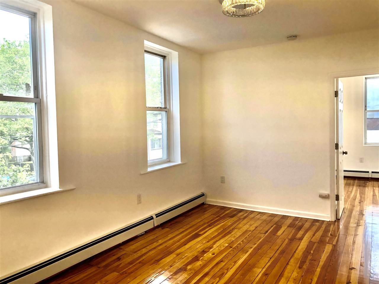 151 BLEECKER ST – photo 2