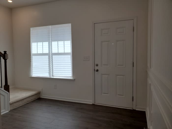 7404 Sienna Heights Place – photo 2