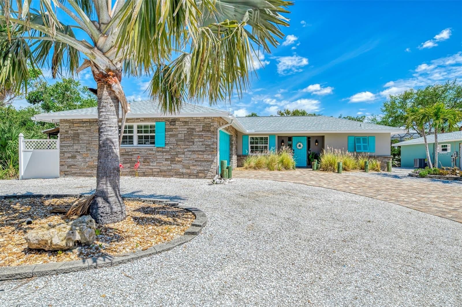 307 Avenida De Paradisio – photo 4