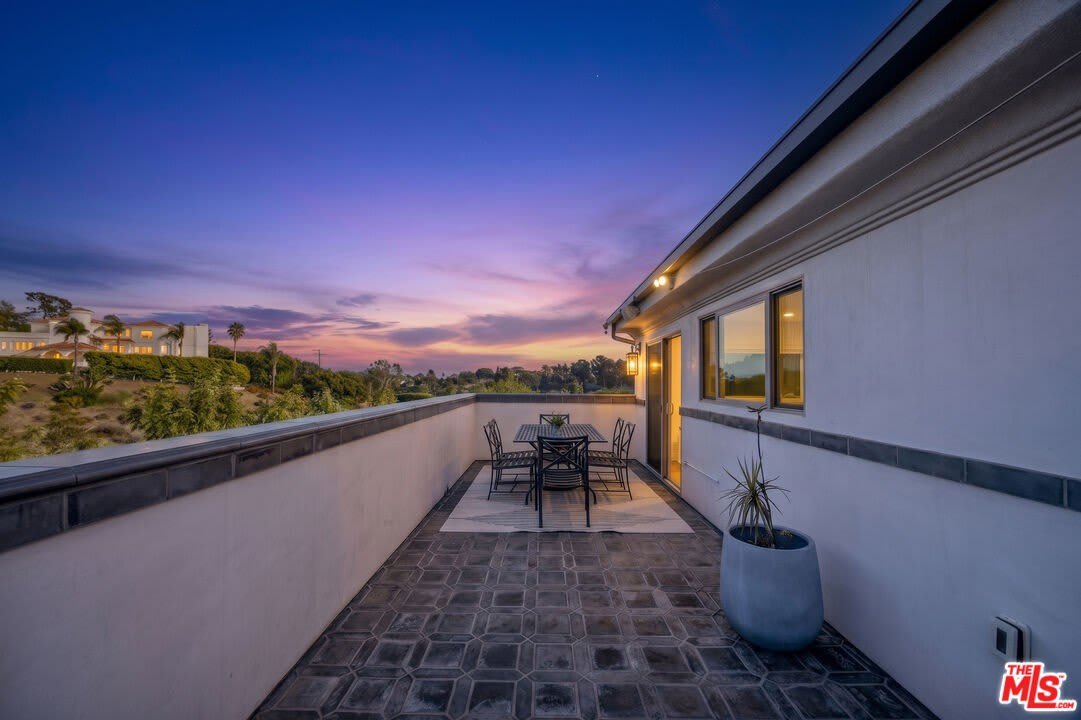 28935 W Beach Ln – photo 2