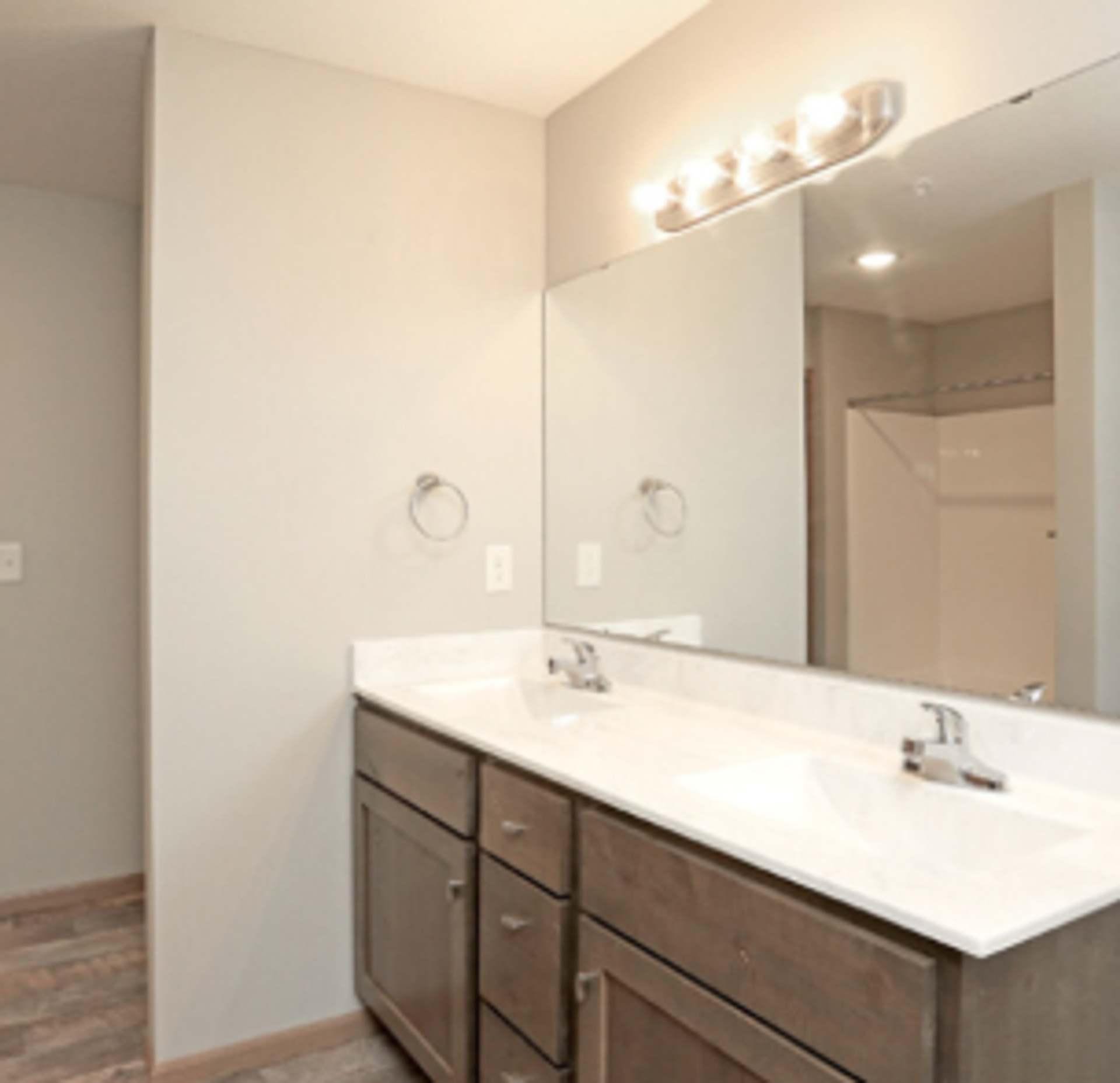 Mainstreeter Apartments – photo 4