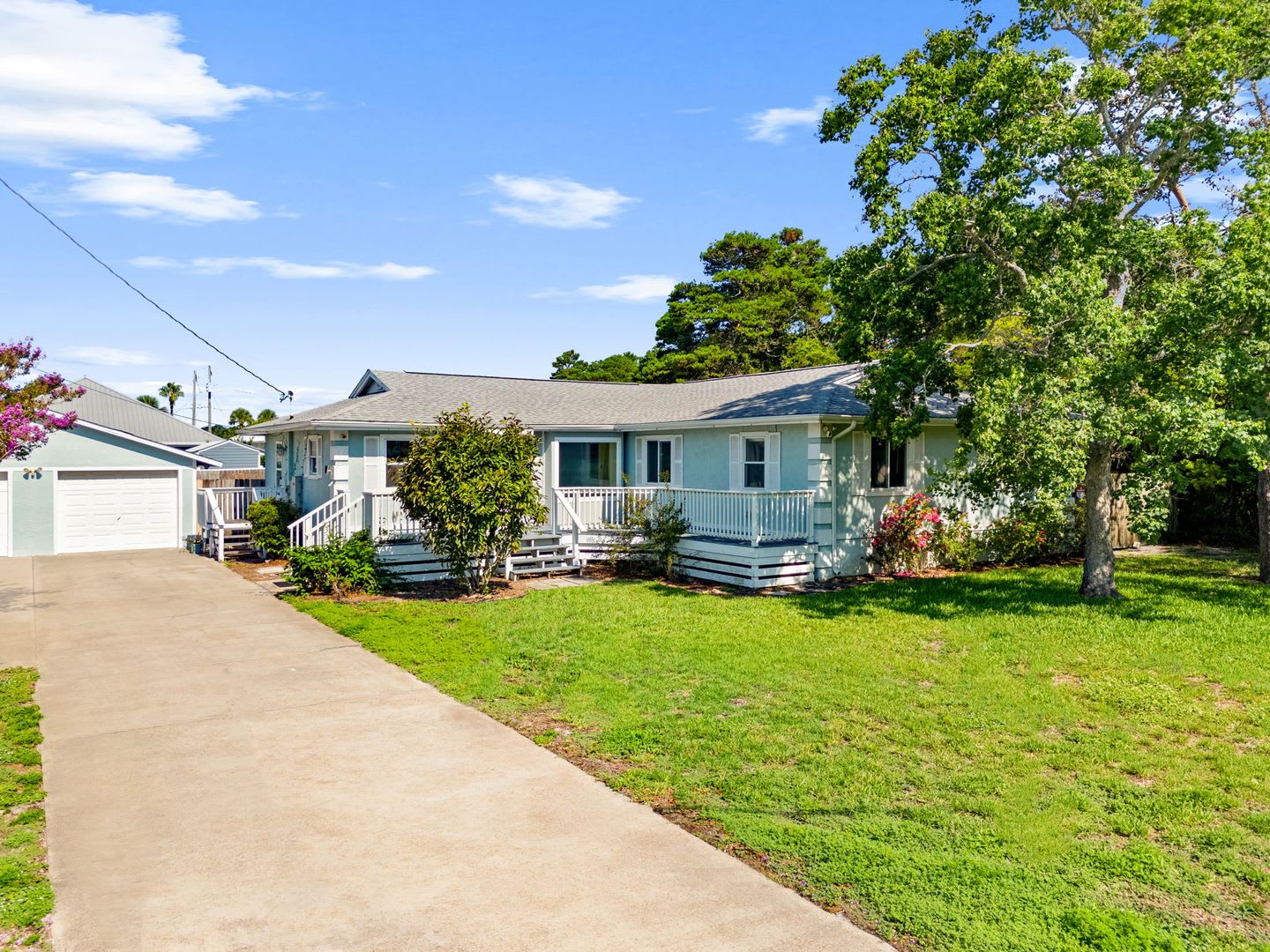 327 Shasta St – photo 3