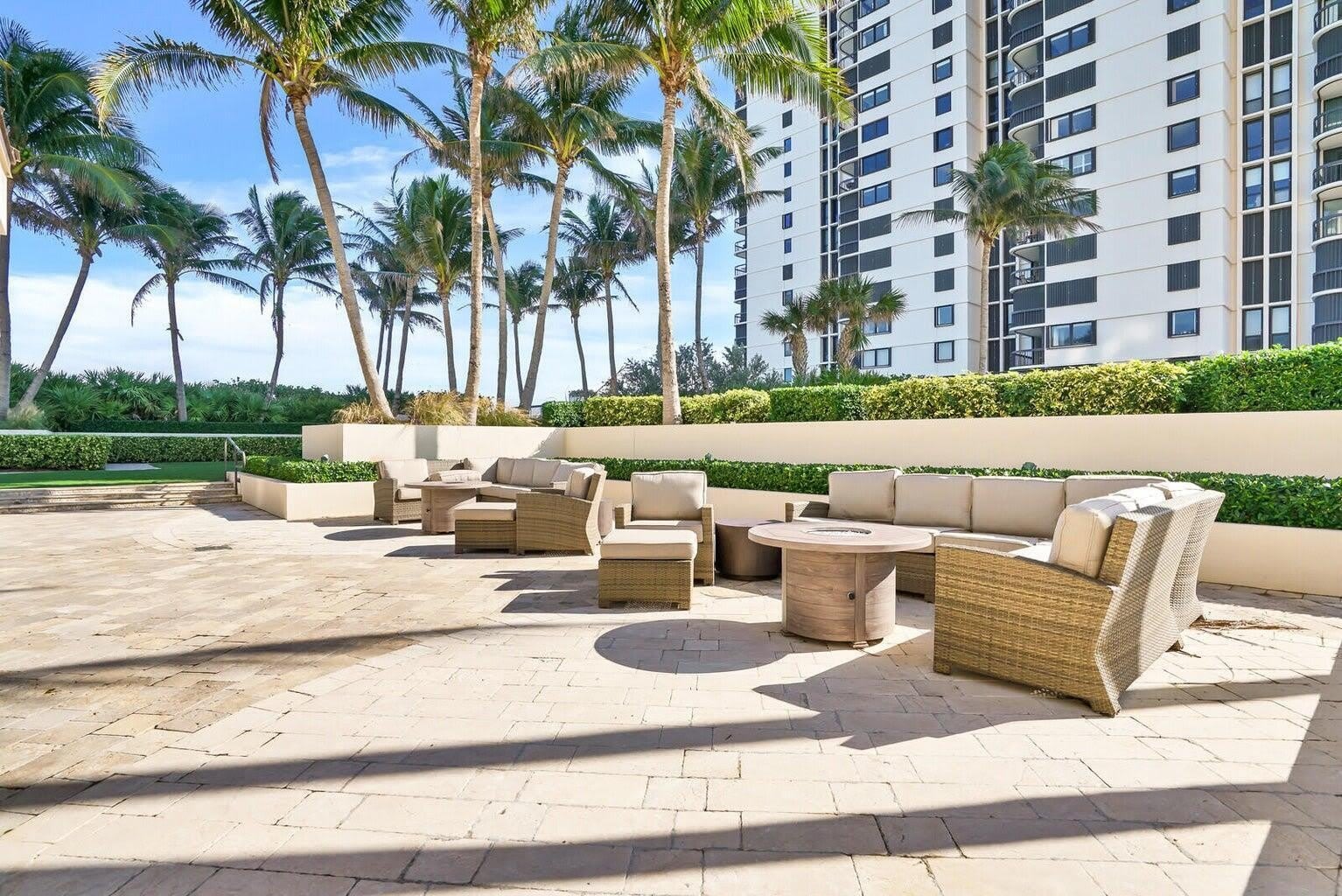 5380 N Ocean Drive – photo 4