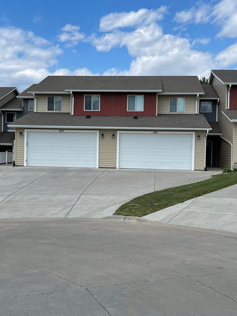 1421 Paddington Cir Manhattan Ks – photo 1
