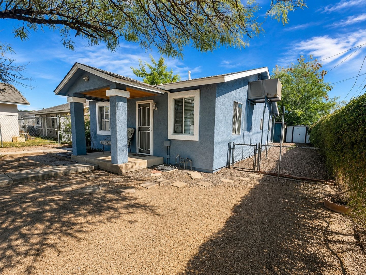 1 Month Free With 1 Year Lease Move In Ready 2 Bed Phoenix Home Minutes To Airport Asu Tempe Scottsdale Short Long Term Leases Welcome – photo 3