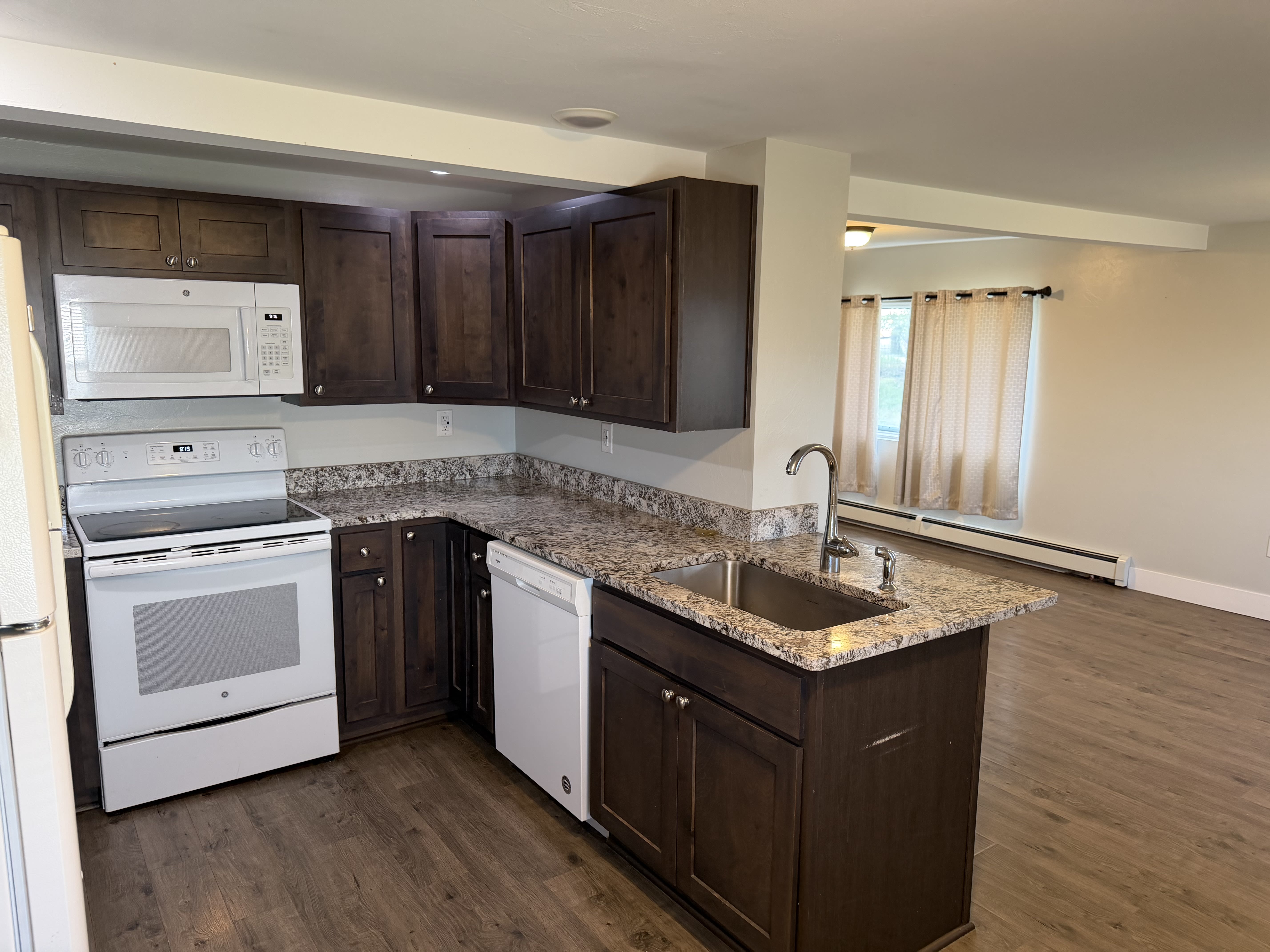 1818 Euclid Avenue – photo 5