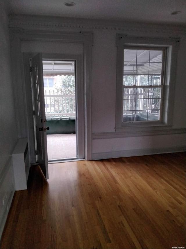 595 Crown Street – photo 5