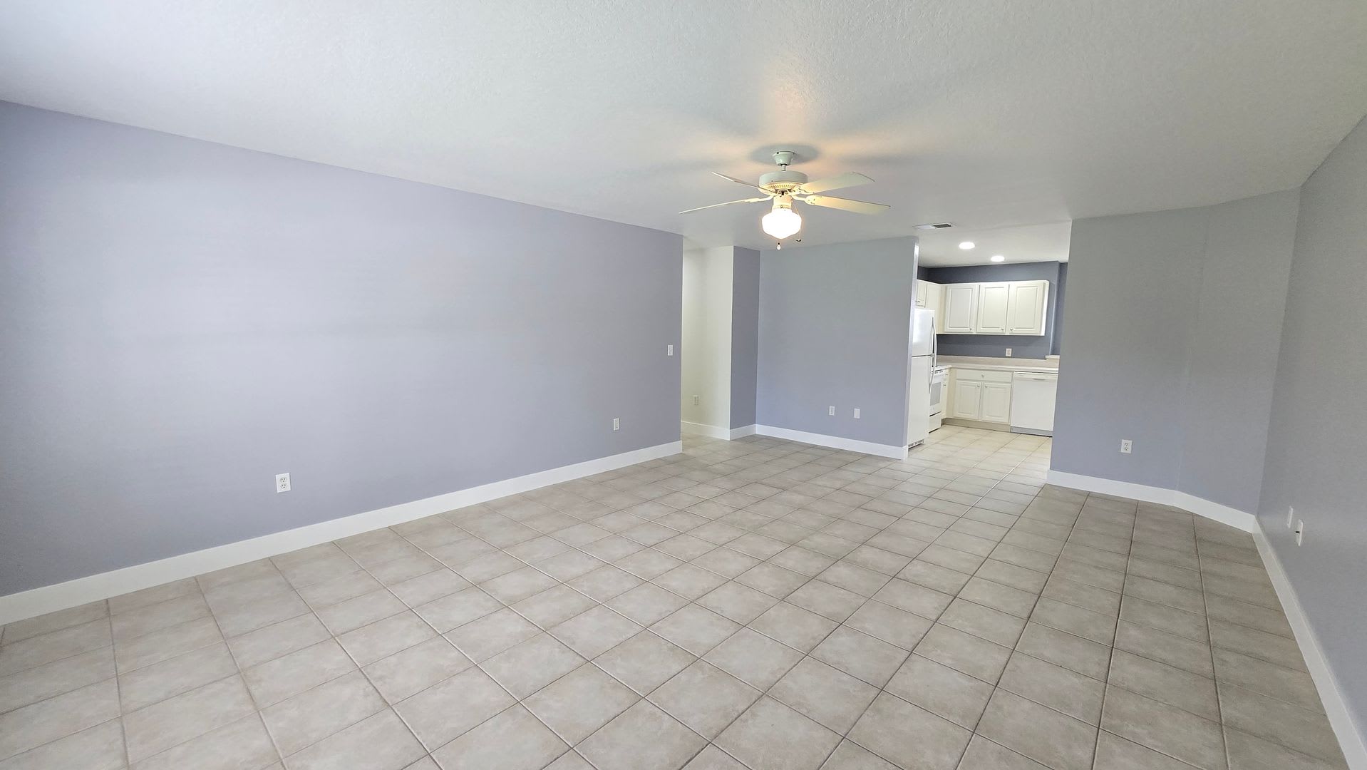 104 Charles Dr – photo 2