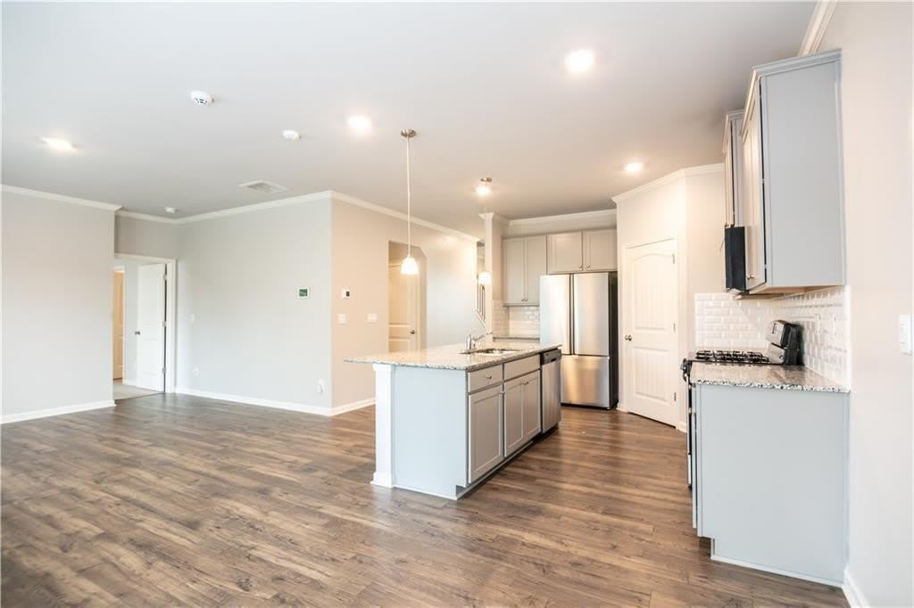 4377 Montberry Lane – photo 4