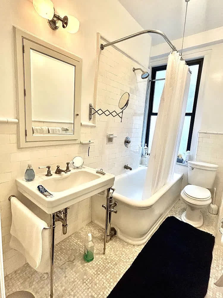 200 W 54th St Apt GER38VSZ – photo 1