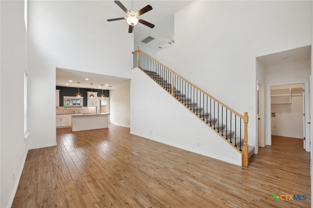 2013 Flametree Avenue – photo 5