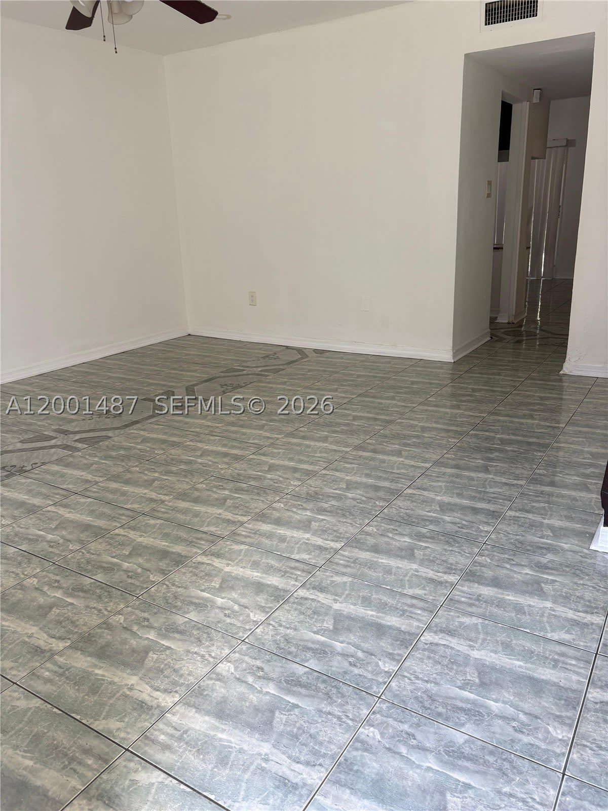270 NE 142nd St – photo 3