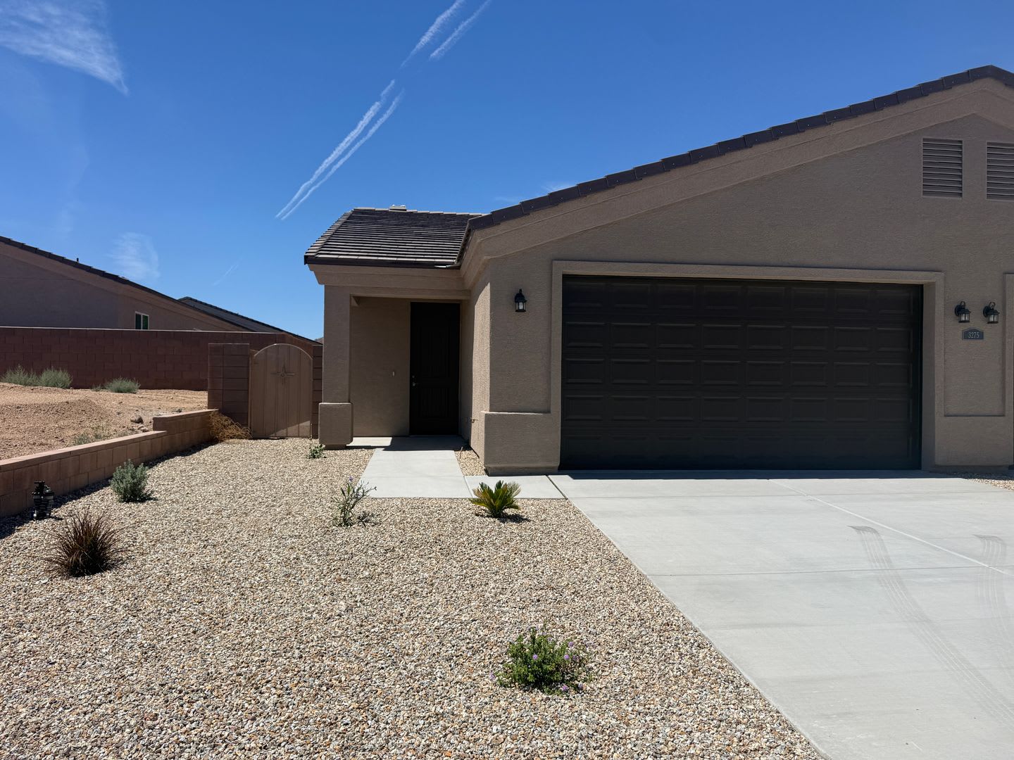 2 Bedroom 2 Bathroom Townhome – photo 1