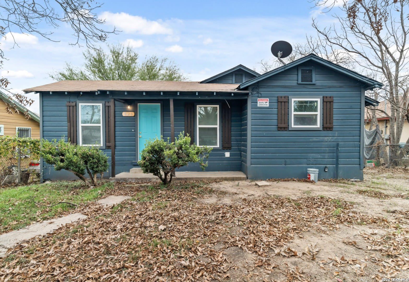 826 Poinsettia – photo 1