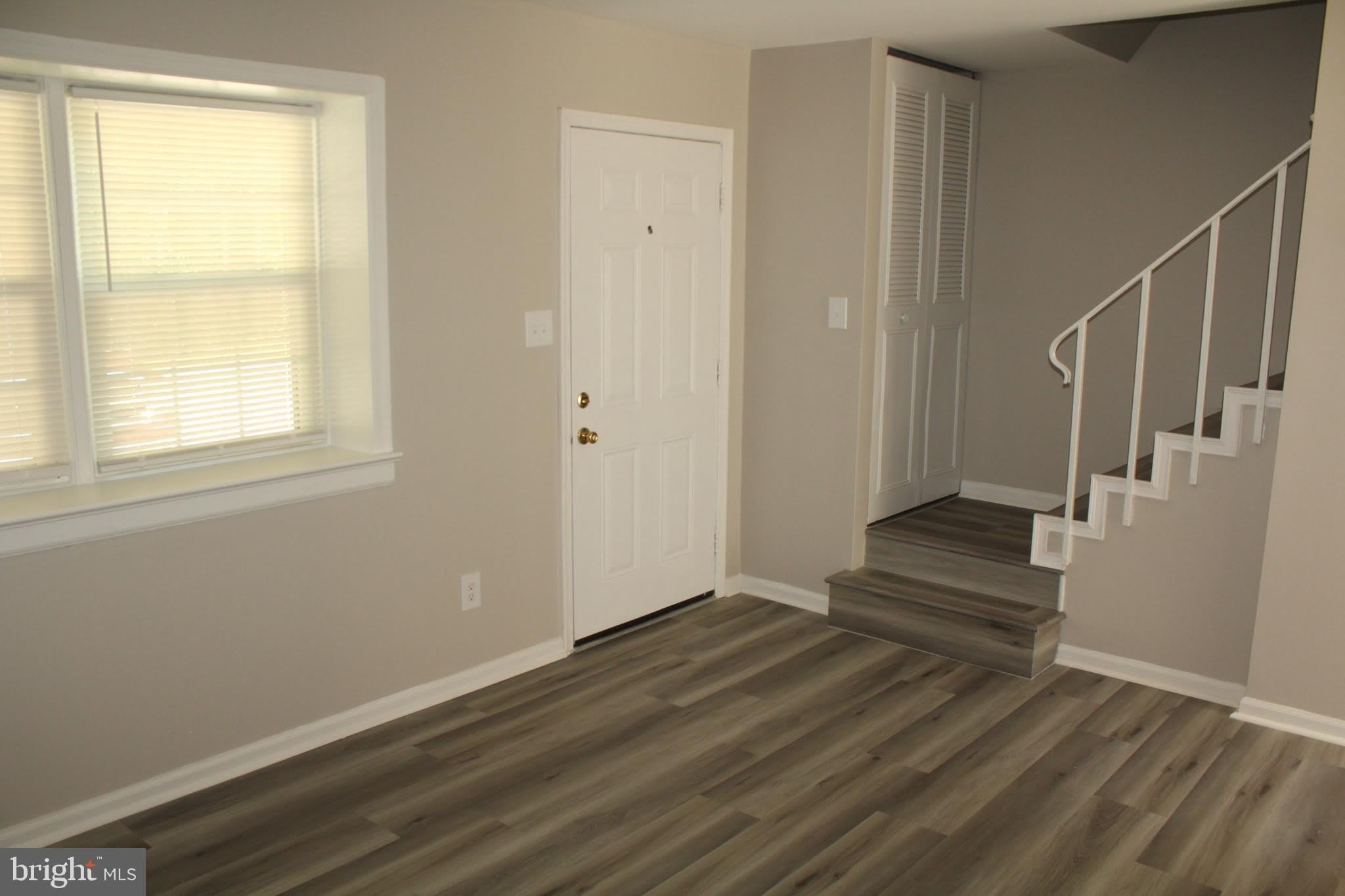 731 DENTON Circle – photo 4