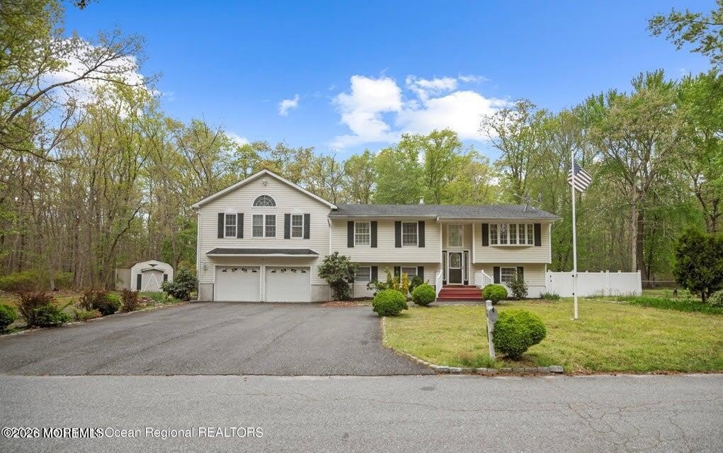 46 Walter Drive – photo 1