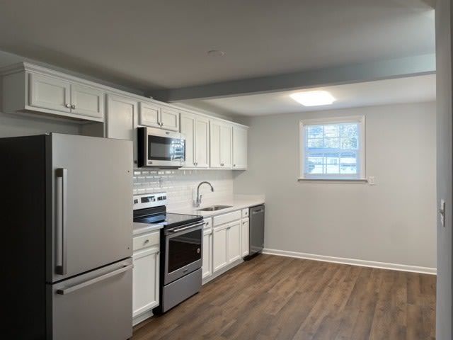 2213 North Hills Drive – photo 3