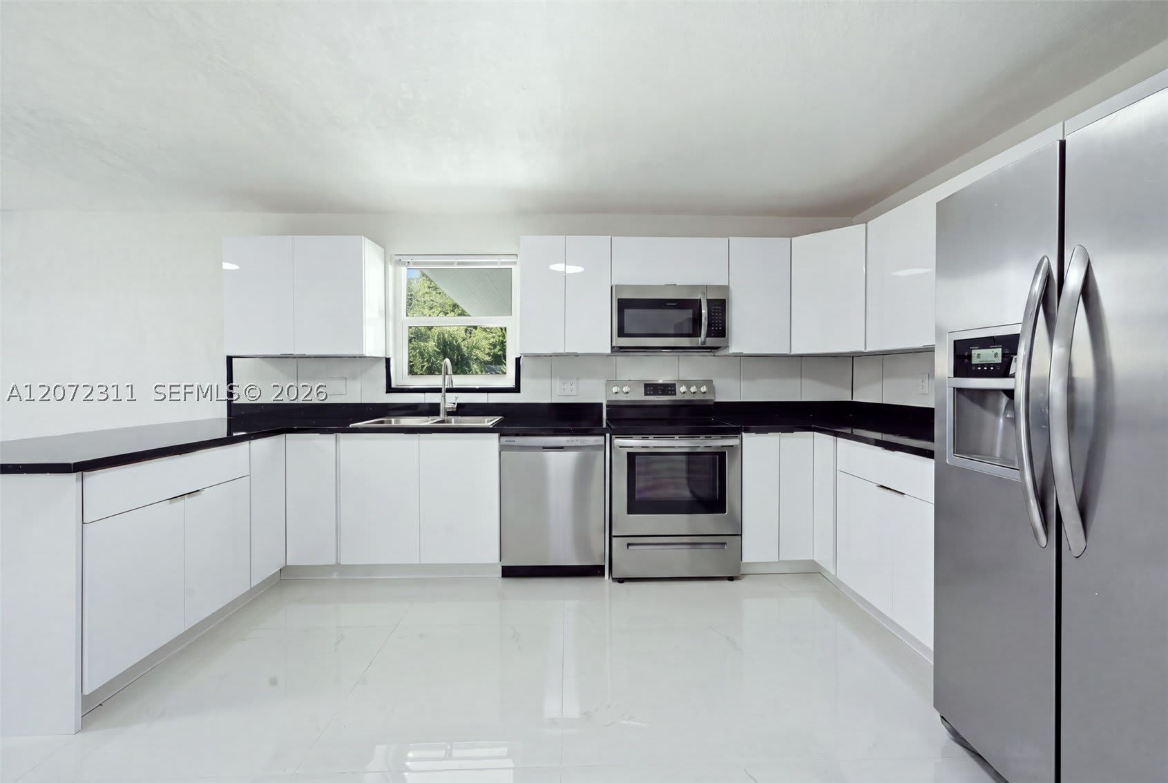 399 NW 98th St – photo 5