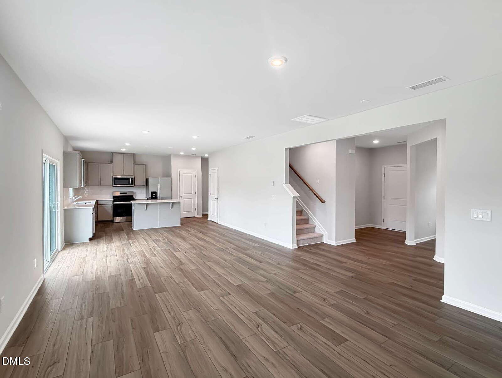 612 Westford Drive – photo 4