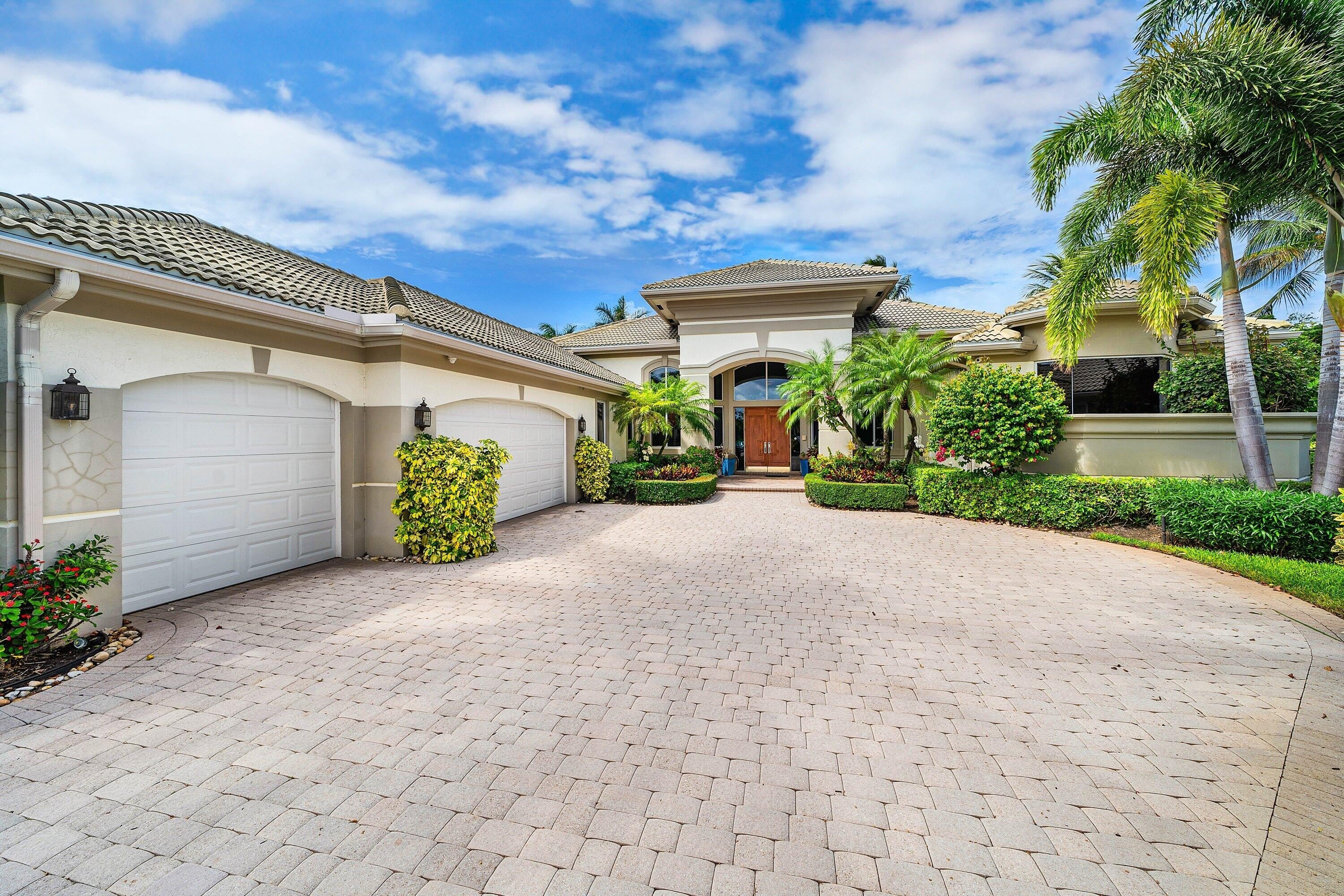 59 St James Drive – photo 2
