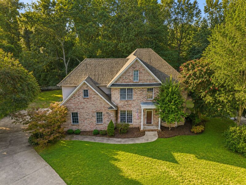 101 Kelvingrove Drive – photo 1