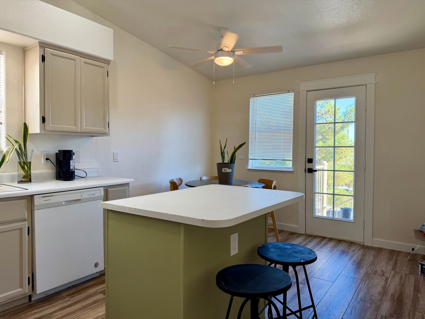 7564 Durham Hall Ave #201 – photo 4