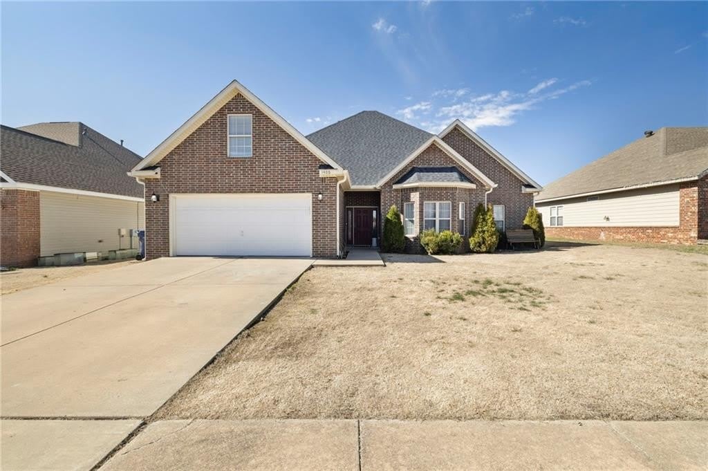 1406 Latisha Lane – photo 1