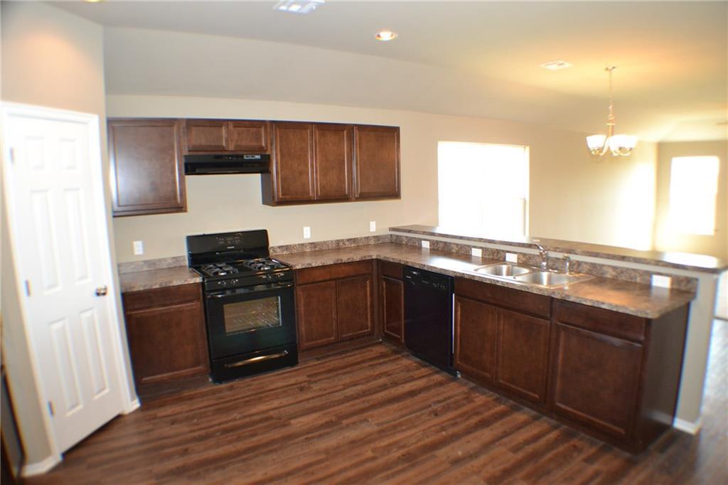 2412 Canyon Creek Dr – photo 5