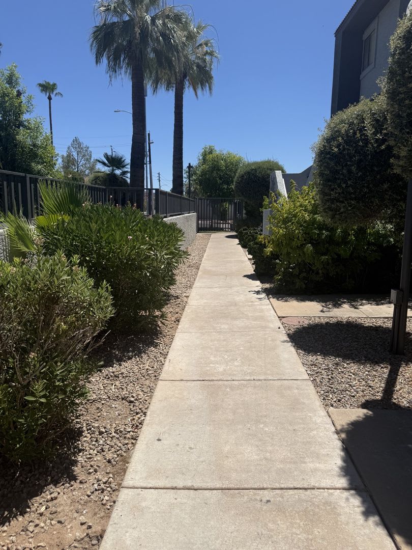 2-bedroom Tempe condo – photo 3