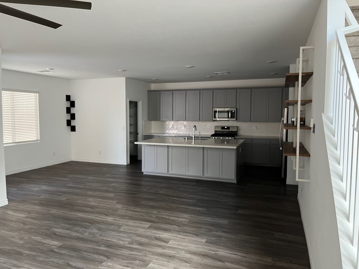 Beautiful New 2 Story Home In Gated Aden Square Community – photo 2