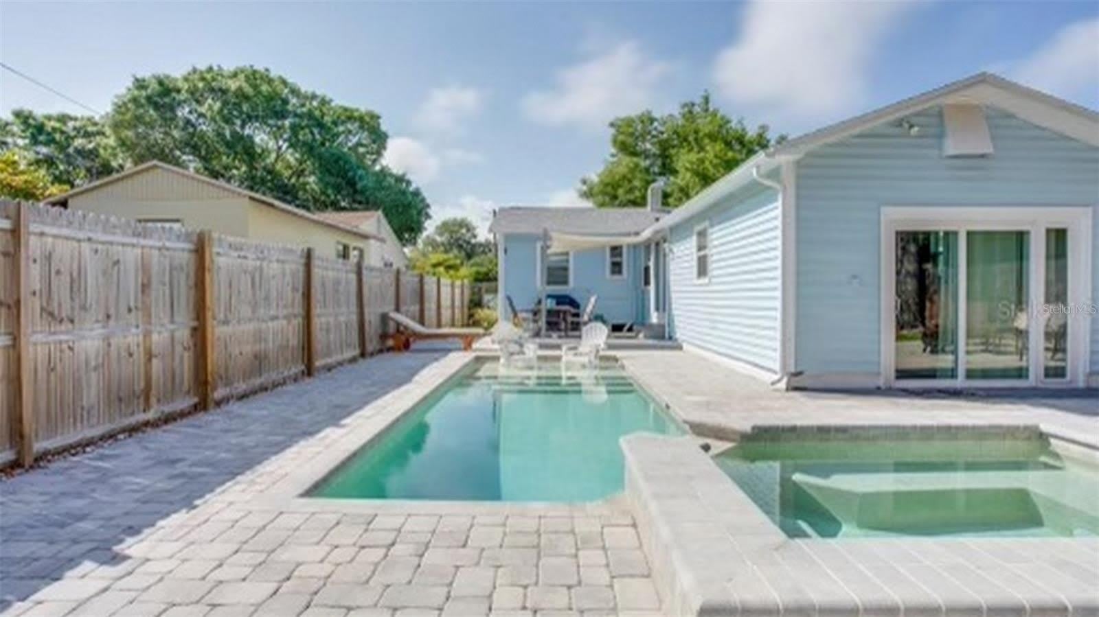 4629 4TH Avenue N – photo 2