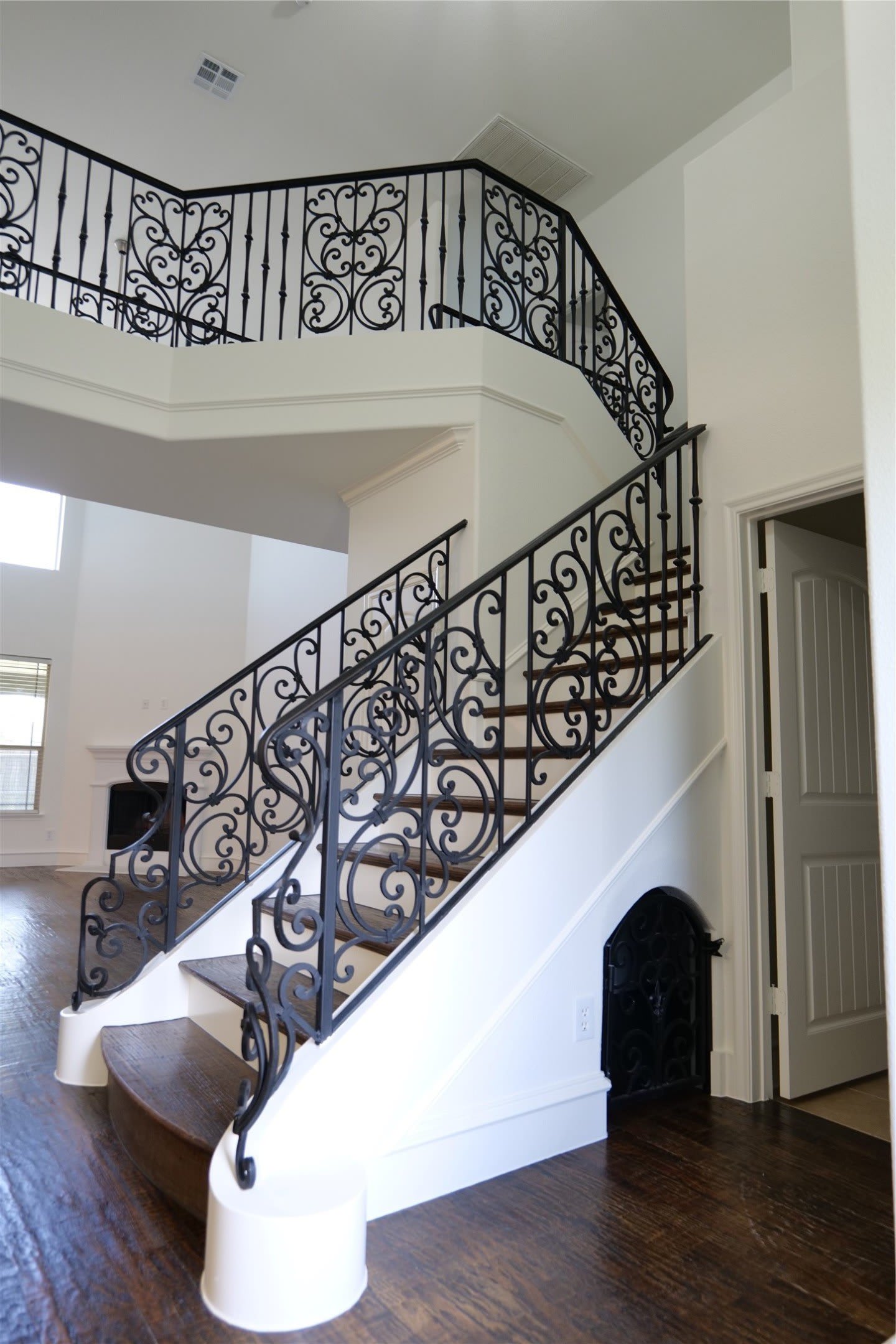133 Meadow Crest Drive – photo 2