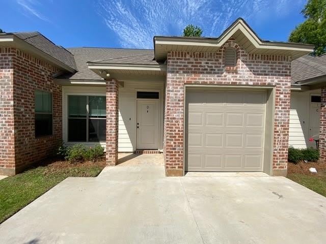 712 HEAVENS Drive – photo 1