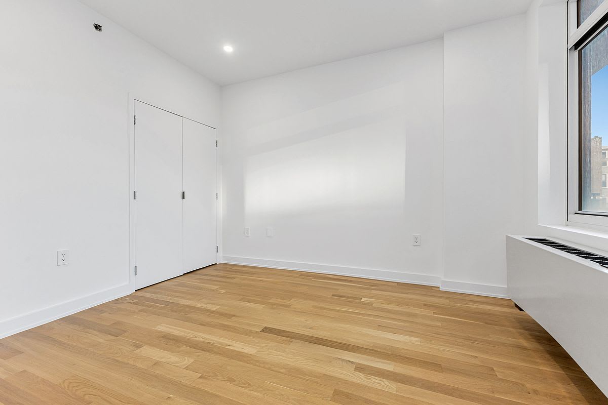 1115 Broadway Apt 4C – photo 4