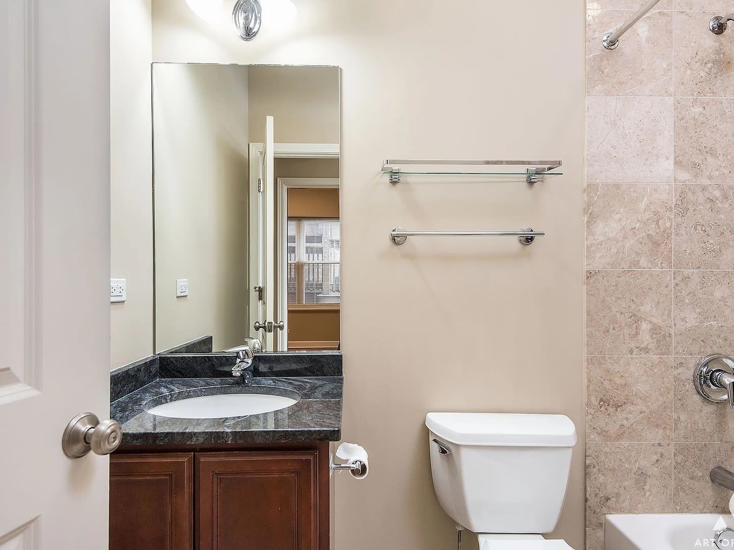 3709 N Kenneth Avenue – photo 4