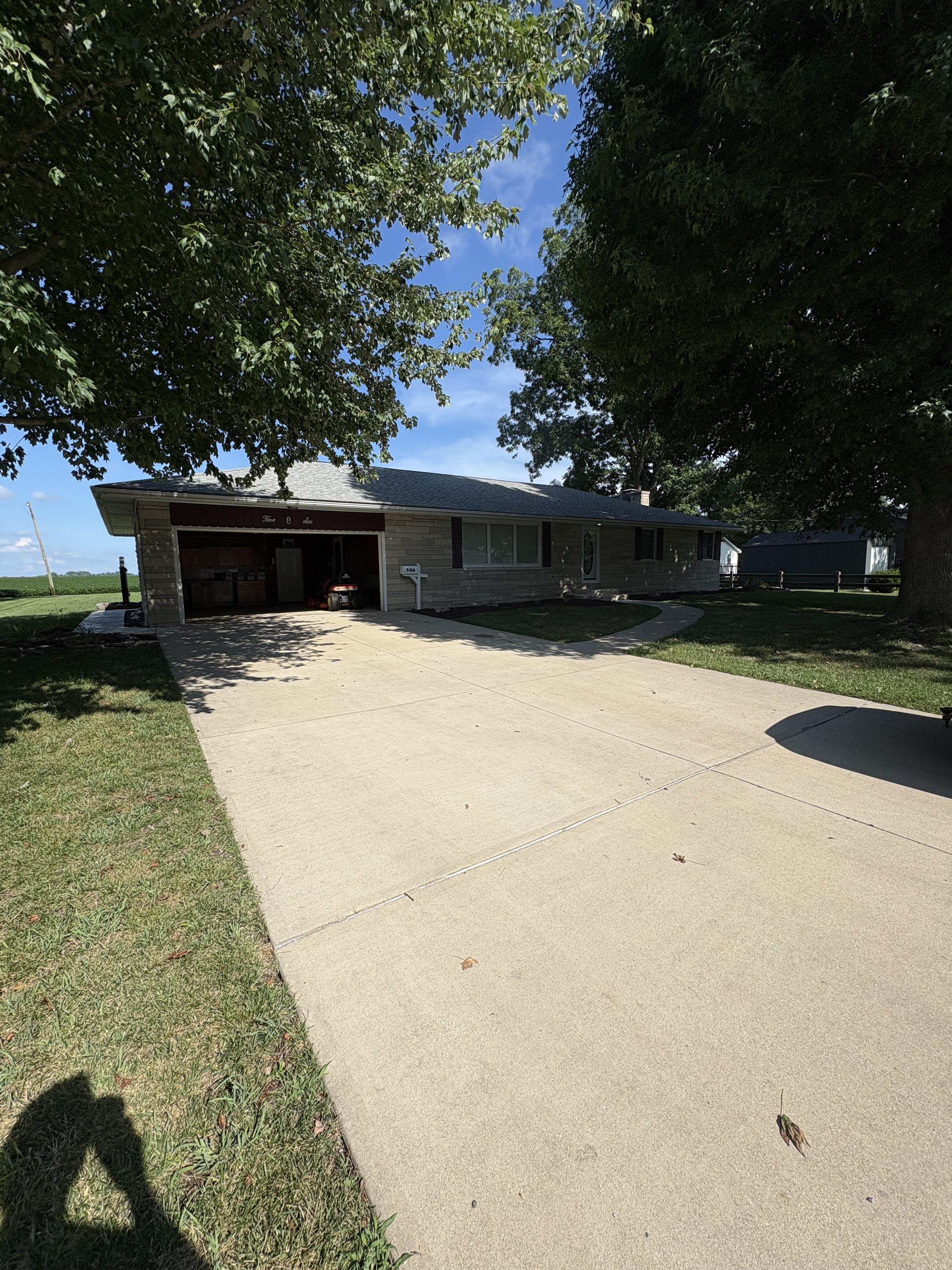 506 Mill St – photo 2