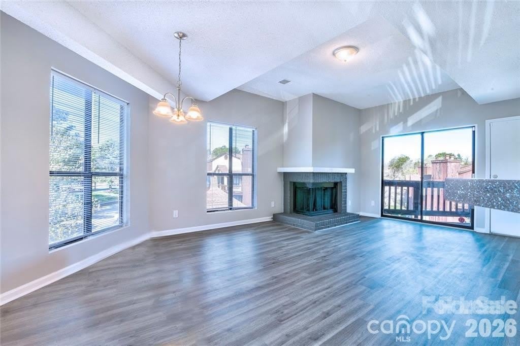 8121 Cedar Glen Drive – photo 4