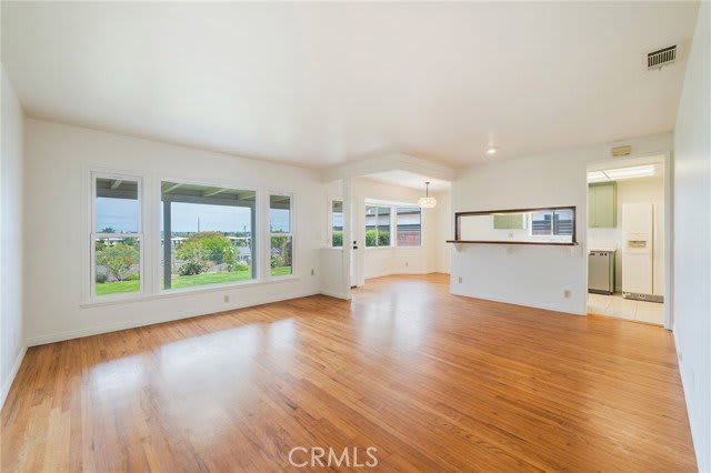4503 Newton Street – photo 2