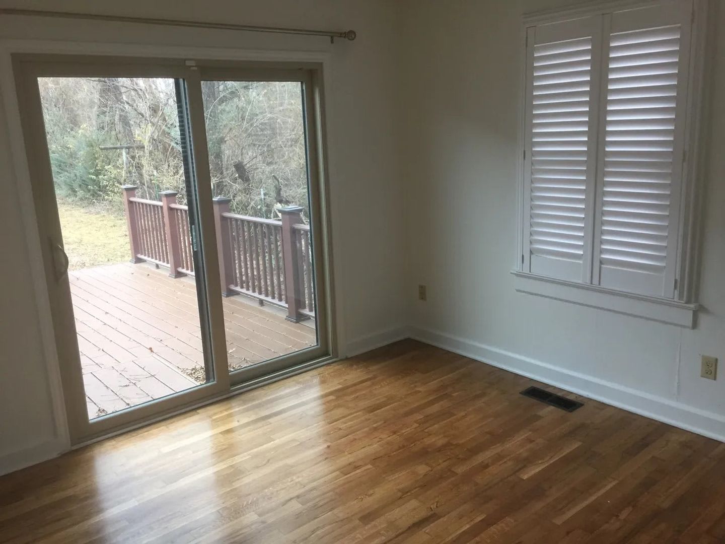 BEAUTIFUL HOME IN GREAT LOCATION! – photo 2