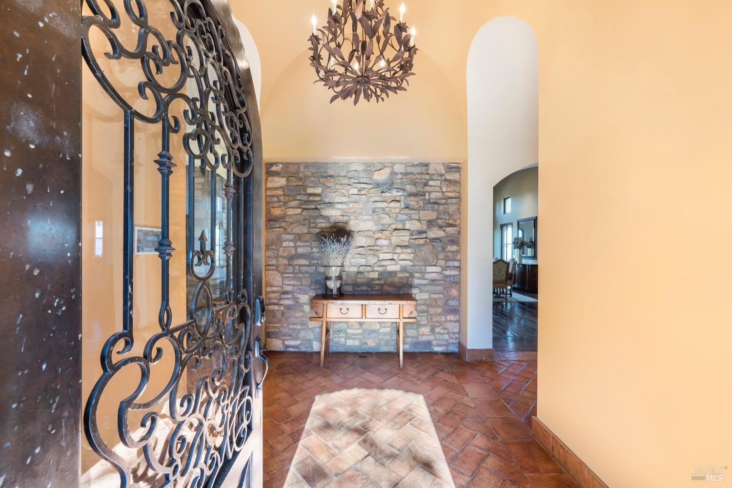 2110 Diamond Mountain Road – photo 3