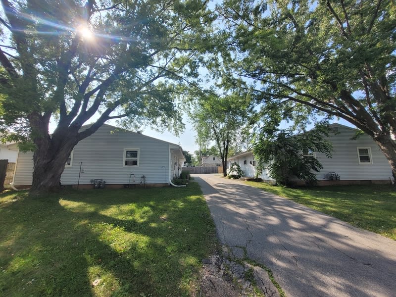 1730 South Norwood Avenue – photo 2