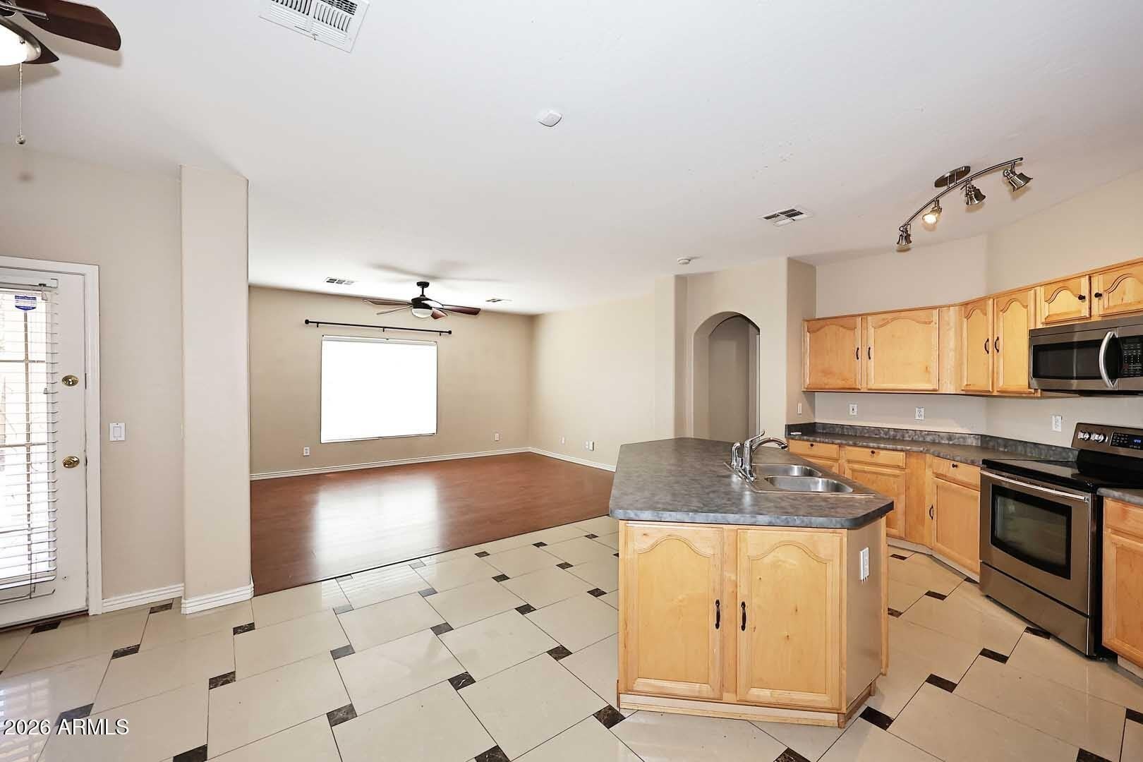 14833 W Charter Oak Road – photo 5