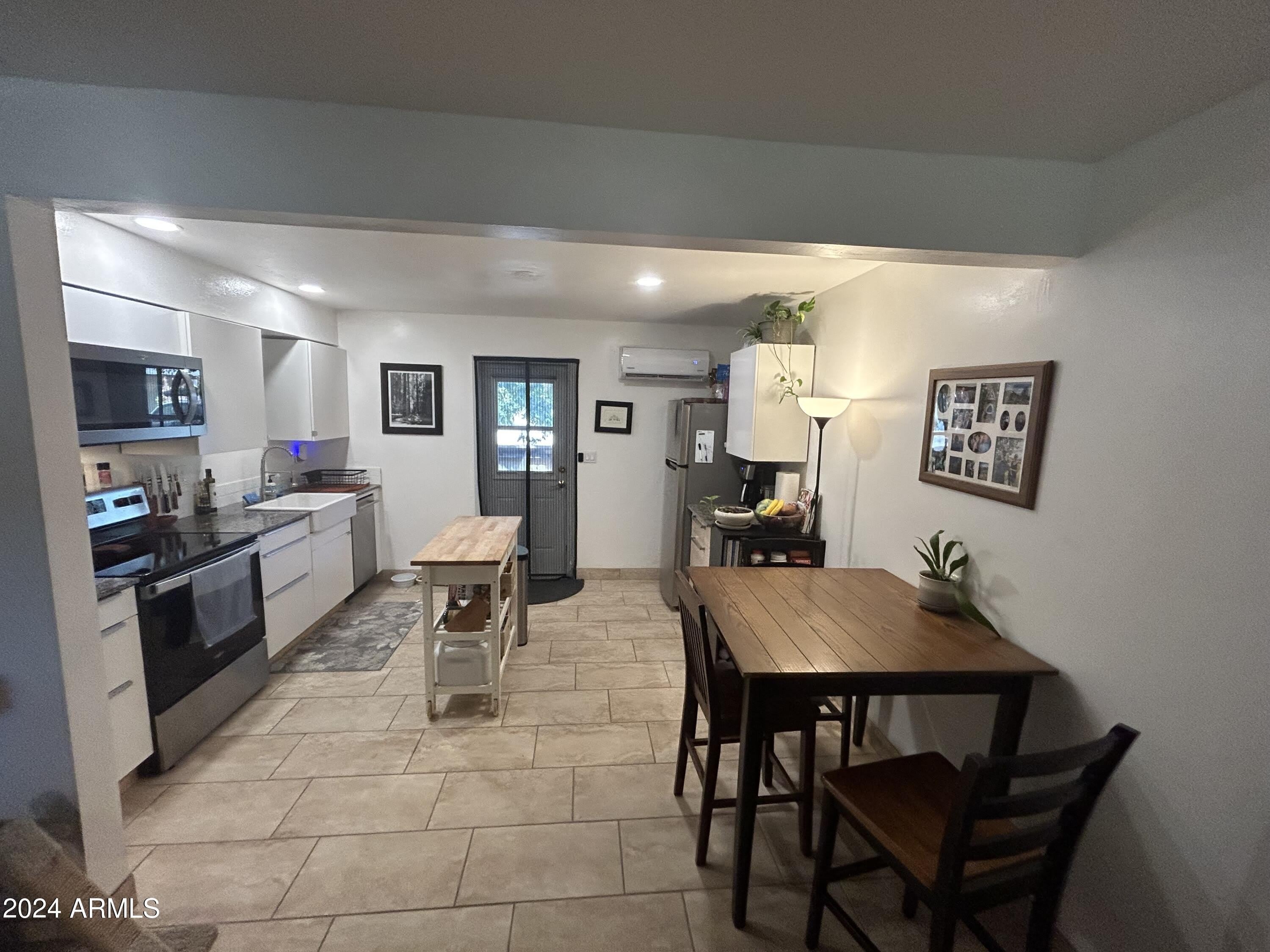 2103 S Granada Drive – photo 1