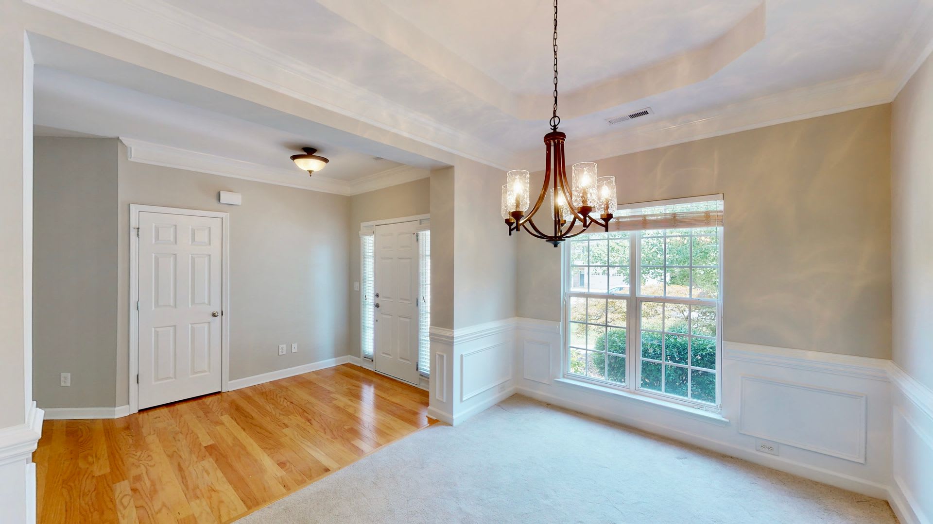 8321 Suttonview Drive – photo 5