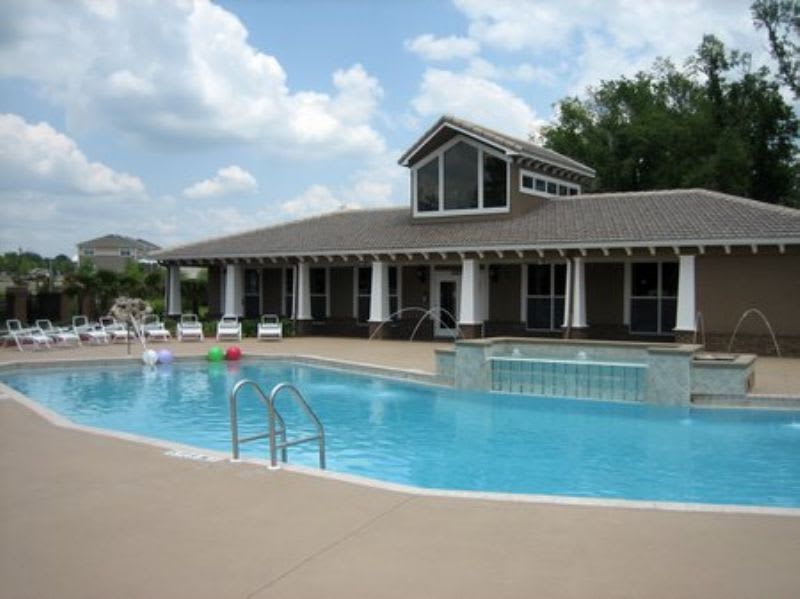 3 Bedroom 3 Bath Town Home For Rent In Univerity Green S Gated Community With A Pool And Renting For 1475 Per Month – photo 3