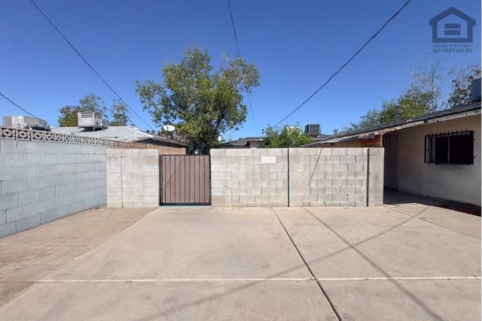 1927 East Sheridan Street – photo 5