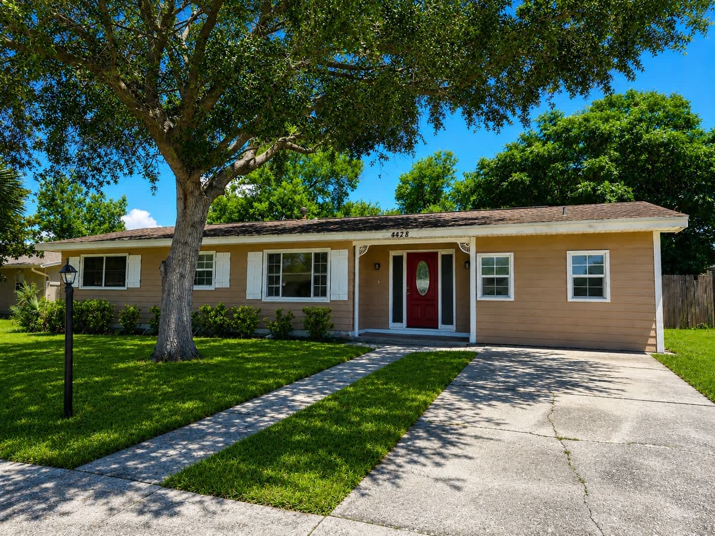 4428 Cynthia Ln – photo 1